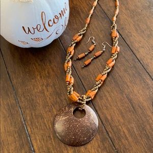 Beautiful necklace and earrings rustic set.